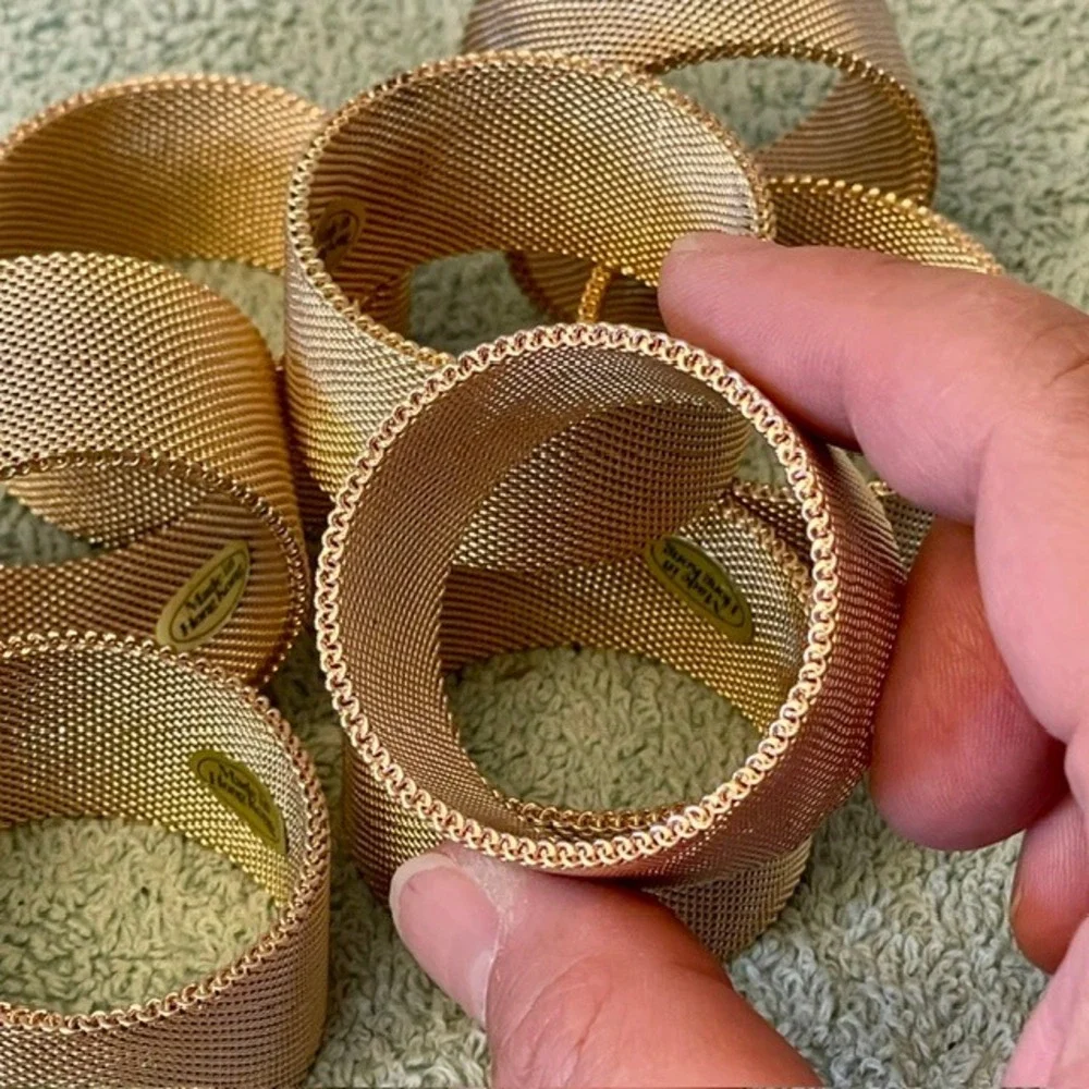 Vintage Gold Mesh Napkin Rings Set of 8 Woven Metal Hong Kong MCM HW Regency